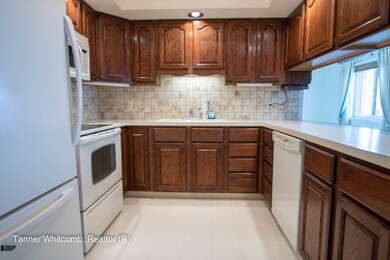 578 Pinespar Dr SW, Byron Center, MI 49315 - photo 7