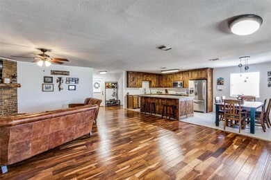 505 Palo Pinto St, Millsap, TX 76066 - photo 4