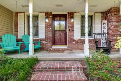 4119 E University St-5