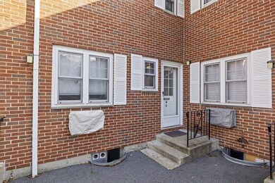 40 Emerson Gardens Rd unit 40, Lexington, MA 02420 - photo 5