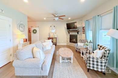 905 Birchton Loop, Twin Falls, ID 83301 - photo 7