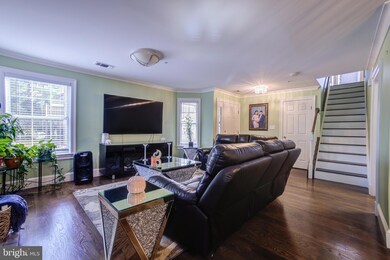 20046 Gateshead Cir, Germantown, MD 20876 - photo 5