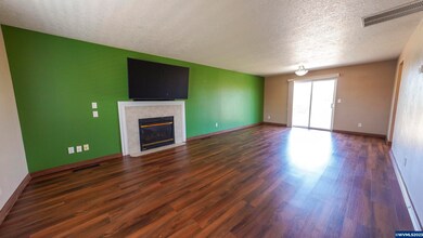 2453 Lexie Ct NE, Keizer, OR 97303 - photo 5