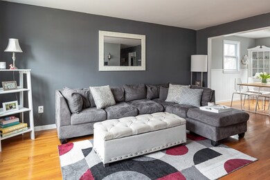 5 Robin Cir, Medway, MA 02053 - photo 5