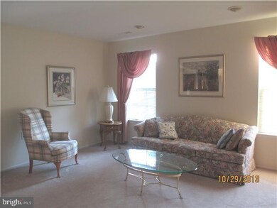 71 Lakebridge Dr, Woodbury, NJ 08096 - photo 3