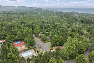 520 Seagrove Loop, Depoe Bay OR-04