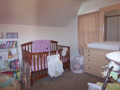 313 5th Ave NE, Jamestown, ND 58401 - photo 5