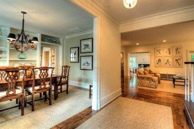 Dining & Entry