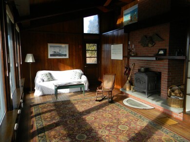 Large Living room with fireplace