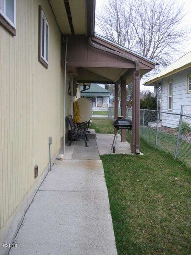 Covered Porch