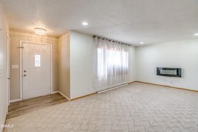 1218 N 22nd St, Bismarck, ND 58501 - photo 3