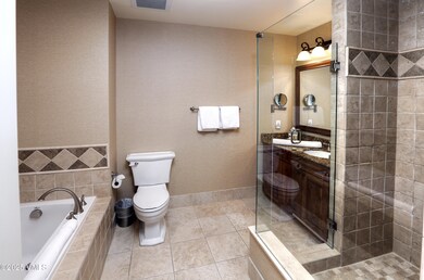 HML_231a_bath_1
