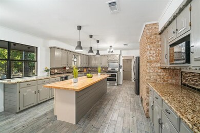 199 Brenda Ln, Gainesville, TX 76240 - photo 4