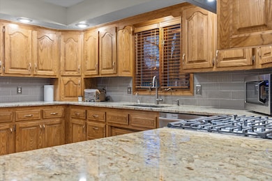 3934 E Linwood Terrace, Springfield, MO 65809 - photo 7