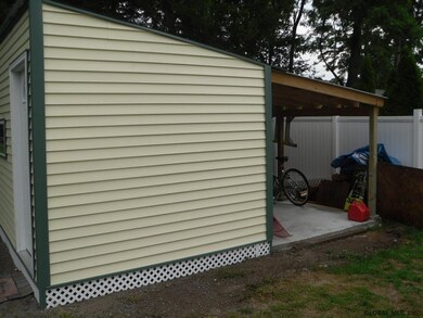 1045 Beverly St, Schenectady, NY 12306 - photo 6