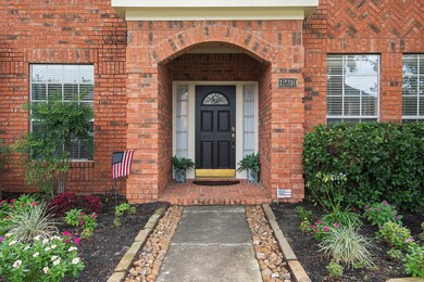 12310 Wealdstone Dr, Tomball, TX 77377 - photo 5