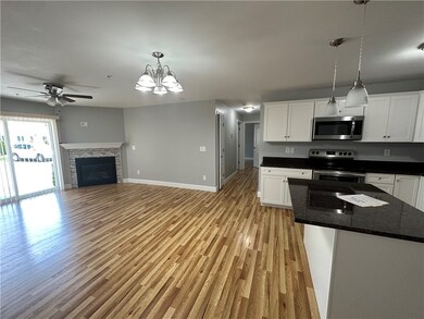 11 Gray Coach Ln unit 1103, Cranston, RI 02921 - photo 3