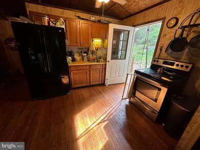 1578 Cardinal View Rd, Paw Paw, WV 25434 - photo 5