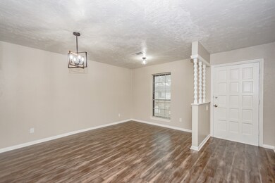 2708 Westfield St, Alvin, TX 77511 - photo 4