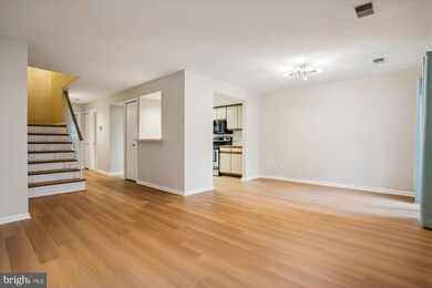 12950A Grays Pointe Rd unit 12950A, Fairfax, VA 22033 - photo 6