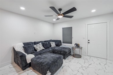 3119 8th St, Des Moines, IA 50313 - photo 2