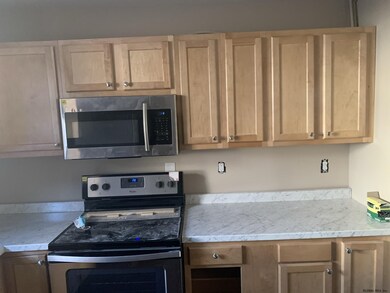 269 Elm St unit 1, Albany, NY 12202 - photo 3