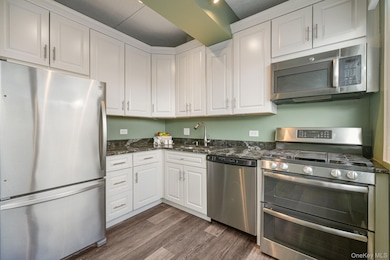 The Landmark unit 601, Port Chester, NY 10573 - photo 4