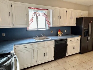 5 Charles Street Ave, Waltham, MA 02453 - photo 4