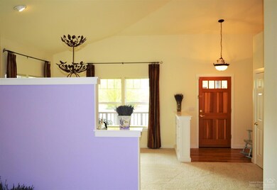 1643 NW Ivy Ave, Redmond, OR 97756 - photo 5