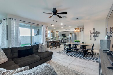 Living/Kitchen