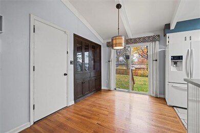 7413 Larsen Ln, Shawnee, KS 66203 - photo 7