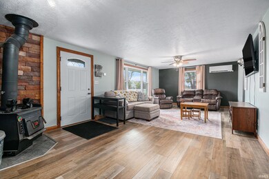 8715 Iris Rd, Plymouth, IN 46563 - photo 3