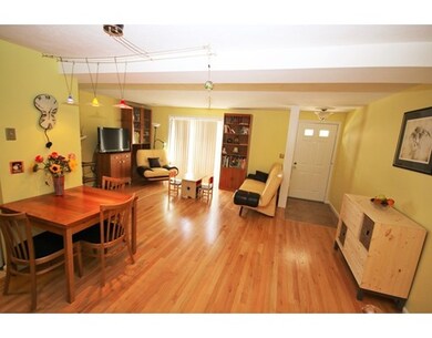 144 Quincy Shore Dr unit 137, Quincy, MA 02171 - photo 5