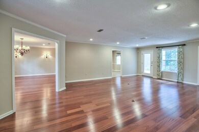 2203 Twin Lakes Dr, Bainbridge, GA 39819 - photo 7