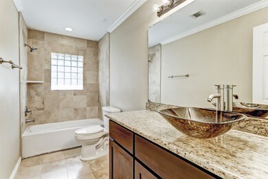 2326 Lamonte Ln, Houston, TX 77018 - photo 7