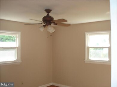 435 W 1st Ave, Runnemede, NJ 08078 - photo 7