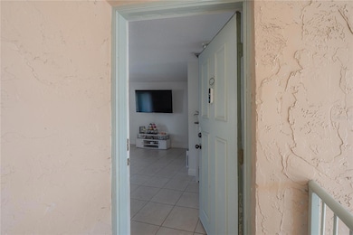 7210 N Manhattan Ave unit 2324, Tampa, FL 33614 - photo 3