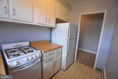 335 Talbott Ave unit 1, Laurel, MD 20707 - photo 3