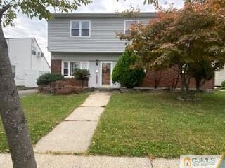 33 Birch St, Carteret, NJ 07008 - photo 2