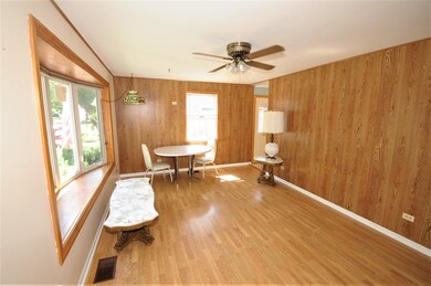 3103 Martin Ln, Rolling Meadows, IL 60008 - photo 6