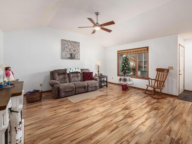 619 Wood Run Dr, Marysville, OH 43040 - photo 5