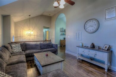 128 S Darrowby Dr, Raymore, MO 64083 - photo 7