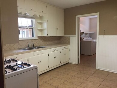 1700 Mary Ave, Bay City, TX 77414 - photo 4