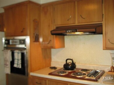 336 E Dustman Rd, Bluffton, IN 46714 - photo 7