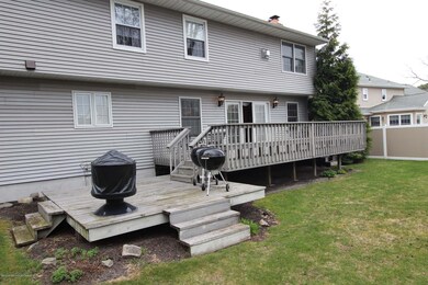 1039 Sheila Dr, Toms River, NJ 08753 - photo 4