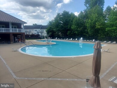 9713 Handerson Place unit 306, Manassas Park, VA 20111 - photo 4