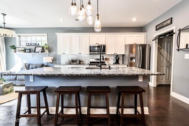 2238 Boulder Crest Ln, Sevierville, TN 37876 - photo 6