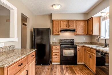 6-15-17 6849 Metuchen Pl 19