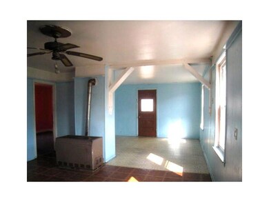 86 Lincoln Ave, Central Falls, RI 02863 - photo 6