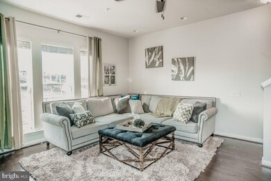 42739 Eildon Terrace, Ashburn, VA 20147 - photo 3